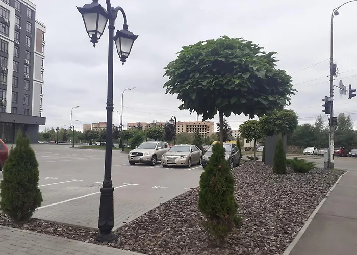 Двокімнатна , Троєщина, Район 2, Тц Район