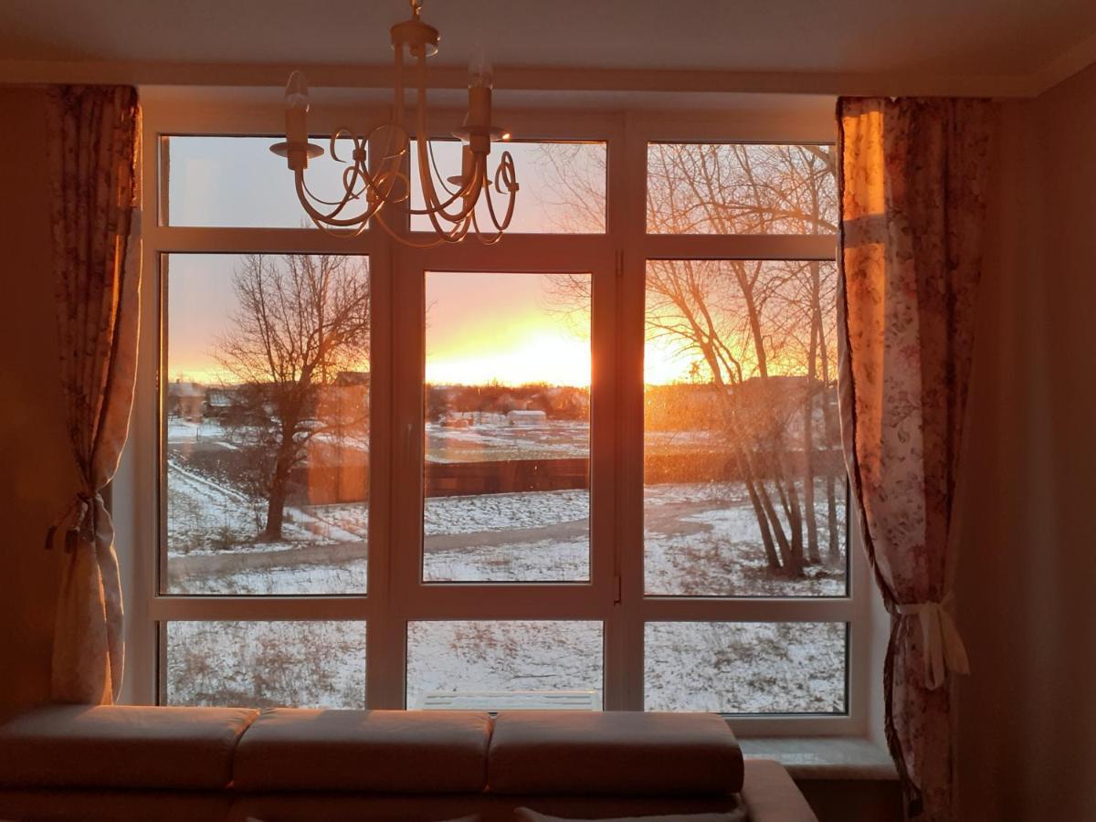 двокімнатна , троєщина, район 2, тц район Apartment *